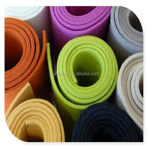 Le matériel agricole/horticole de feutre de polyester de 1mm est employé pour couvrir le sol pour retenir l'humidité et pour empêcher des mauvaises herbes. - Product Image 5