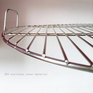Grille de <span class=keywords><strong>barbecue</strong></span> en acier inoxydable 304 chromé, antiadhésive, soudée, avec poignées, diamètre 44,5 cm, <span class=keywords><strong>47</strong></span> cm/18,5 pouces, pour <span class=keywords><strong>barbecue</strong></span> au charbon de bois - Product Image 3