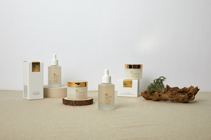 12. Crema Reparadora Súper R828 Coreana Antiarrugas, Blanqueadora, Iluminadora, Hidratante para Piel Sensible, Crema Facial de Noche - Product Image 4