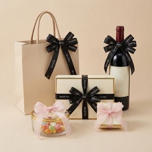 Vente en gros usine : Nœuds en ruban <span class=keywords><strong>de</strong></span> chiffon pré-faits avec attache torsadée pour sacs à main, sacs en papier, cols <span class=keywords><strong>de</strong></span> <span class=keywords><strong>bouteilles</strong></span> <span class=keywords><strong>de</strong></span> vin et emballages <span class=keywords><strong>de</strong></span> boîtes cadeaux - Product Image 1