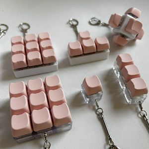 Anime Keycap tùy chỉnh Cat Claw Bàn phím giải nén Tester giải nén Keychain 4 Keycap Keychain tùy chỉnh - Product Image 3