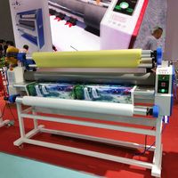 Machine de plastifieuse graphique automatique chaude et froide 60C pour l'amélioration graphique
