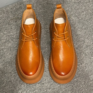 รองเท้าบูทกีฬากลางแจ้งสำหรับผู้ชาย ดีไซน์ย้อนยุคทันสมัย ​​รองเท้าบูทหนังแบบผูกเชือกสำหรับการสังสรรค์และงานปาร์ตี้ รองเท้าบูทหุ้มข้อคุณภาพสูง - Product Image 4