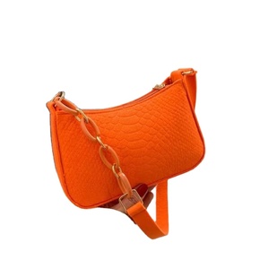 Sac de rangement sous le bras simple et de haute qualité pour étudiantes et femmes – Vente en gros - Product Image 6