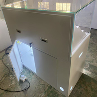 Maßgefertigte LADISPLAY Umweltfreundliche Wasserdichte Langlebige Metall-Handyschränke LED-Beleuchtung Glas-Vitrinen Ausstellungsschränke