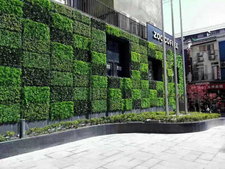 fake wall ivory roll green grass