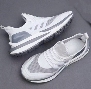 Scarpe da Corsa Sportive per Uomo, <span class=keywords><strong>Nero</strong></span> <span class=keywords><strong>Rosso</strong></span> Bianco, Primavera Estate, per Studenti, Prezzo Scontato, Fornitura di Fabbrica - Product Image 2