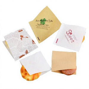 Sac en papier kraft personnalisé avec fenêtre et poignée torsadée pour biscuits, snacks et emballages de boulangerie - Product Image 1