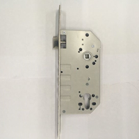 Serrure de sécurité multipoints coulissante 8550 personnalisée avec corps de serrure à trois points et pêne à rouleaux/verrou de loquet