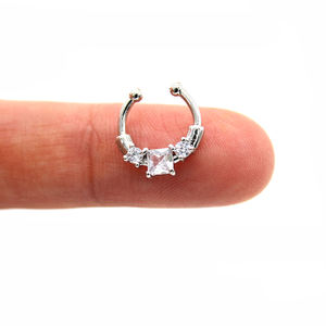 Xinfocus Unique Carré Zircon Cerceau Nez Anneau Punk Style En Acier Inoxydable <span class=keywords><strong>Oreille</strong></span> <span class=keywords><strong>Piercing</strong></span> Septum Cartilage <span class=keywords><strong>Or</strong></span> Boule <span class=keywords><strong>Faux</strong></span> Nez <span class=keywords><strong>Oreille</strong></span> - Product Image 4