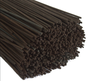Diffuseur d'huiles essentielles en rotin noir naturel pour fabricant de marques, service spécial 20 ans, bâtonnets en fibre de rotin - Product Image 5