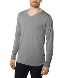 <span class=keywords><strong>T</strong></span>-<span class=keywords><strong>shirt</strong></span> a maniche lunghe oversize con logo OEM personalizzato <span class=keywords><strong>t</strong></span>-<span class=keywords><strong>shirt</strong></span> a maniche lunghe da <span class=keywords><strong>uomo</strong></span> con <span class=keywords><strong>scollo</strong></span> a <span class=keywords><strong>v</strong></span> alla moda - Product Image 2