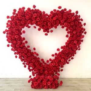 Arreglo de Arco de Flores Artificiales de Rosa Roja en Forma de Corazón, Ecológico, para Decoración de Interiores/Exteriores, Ideal para Propuestas de Matrimonio - Product Image 5