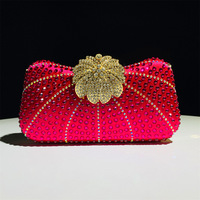 Nouvelles pochettes de soirée luxueuses pour femmes, petites, personnalisées, en or et argent, avec strass et perles, pour fêtes et mariages