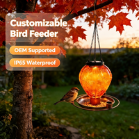 Mangeoire à oiseaux suspendue à énergie solaire, mangeoire et abreuvoir à oiseaux en métal pour l'extérieur, double usage, décoration de jardin et de pelouse, lumière