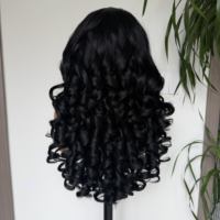 Perruque synthétique Lace Front 13*6, Ondulations profondes, Boucles souples et rebondissantes, Noir naturel, Haute qualité, Sans colle, Ligne de cheveux naturelle pour femmes