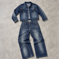 Ensemble veste et pantalon en jean délavé pour homme, avec boutons sur le devant et détails de couture sur les jambes courbes, fabrication OEM ODM