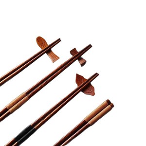 Baguettes en bois massif résistantes à la chaleur, compatibles micro-ondes et four, lavage à la main uniquement, usage domestique, importées du Myanmar - Product Image 5