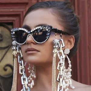 DL GLASSES Cat Eye Diamond Sunglasses Women Fashion Custom Logo Female Oversized Rhinestones Sun Glasses Eyeglasses 2024