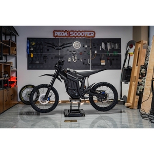 Moto de course Talaria <span class=keywords><strong>Sting</strong></span> R MX5 Pro, motocross haute vitesse, moto électrique noire, vélo de montagne électrique - Product Image 1