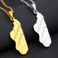 Colliers en émail carte de Madagascar en acier inoxydable, plaqué or 18K, pendentif carte drapeau National de Madagascar