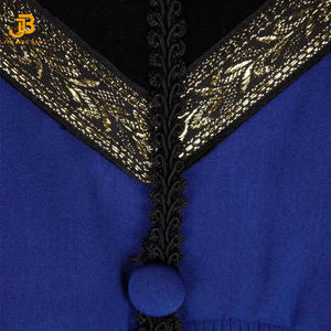 Tuniche Clericali Personalizzate Blu Reale Wesley con Ricamo a Croce e Pannello in Velluto, Uniforme Ecclesiastica per Sacerdoti - Product Image 3