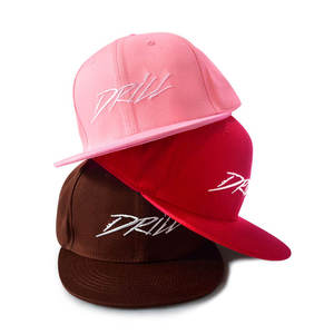 Gorra Snapback de Sarga con Logotipo Bordado Personalizado, de Alta Calidad, Estructurada de 6 Paneles, Ajustable, Unisex, Estilo Vintage Deportivo Urbano - Product Image 1