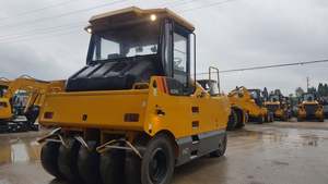 Rodillo Compactador Neumático Liugong de 26 Toneladas 6526E de Buena Calidad con Repuestos - Product Image 4