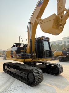 รถขุดตีนตะขาบ Cat320d2l มือสองจากญี่ปุ่น รุ่นปี 2024 น้ำหนัก 20 ตัน สภาพดีเยี่ยม พร้อมขาย - Product Image 4