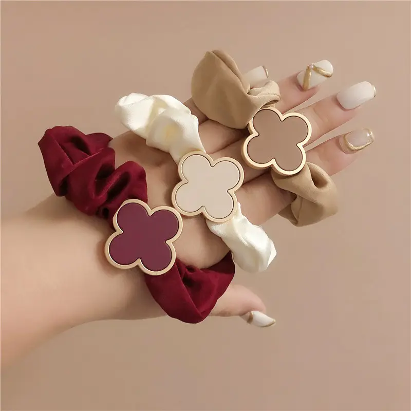 Chouchous en trèfle coréen à quatre feuilles, tendance de la personnalité, chouchous extensibles pour cheveux, vente chaude, chouchous à fleurs, accessoires pour cheveux