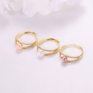 Bague Ajustable Luxe Léger avec Incrustation de Perles, Zircon et Diamant, Style Éternité Tendance, Bague d'Index en Perle d'Eau Douce - Product Image 1