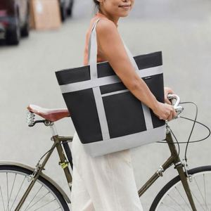 Custom Portable Floating <b>extra</b> <b>Large</b> Food and Drink Pizza Cans Wine Insulated Cooler Lunch Bag Leakproof Thermal Tote Bag - Product Image 6