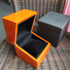 Caja organizadora de joyas de madera estilo occidental, al por mayor, lacada, de viaje, con logotipo personalizado, caja de madera de lujo para regalo, para collar, pendientes y pulsera - Product Image 1