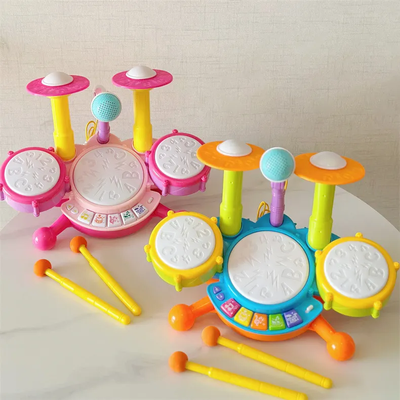 Multifunktionales pädagogisches elektrisches Jazz-Trommel-Set Kinder batteriebetriebene Baby-Musikinstrumente Mikrofon leichte lustige Jazzmusik