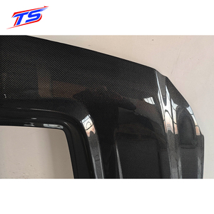 Cofano Motore in Fibra di Carbonio Stile IMP W218 per Mercedes Benz CLS <span class=keywords><strong>C218</strong></span> - Product Image 5