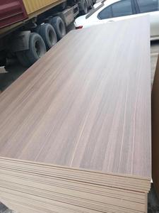 16mm 18mm Mdf Panneau Bois <span class=keywords><strong>Couleur</strong></span> <span class=keywords><strong>Mélamine</strong></span> Laminé Mdf <span class=keywords><strong>pour</strong></span> Meuble Cabinet - Product Image 3