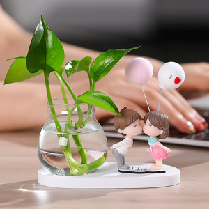 Cute Resin Couple Figurine With Balloons And Plant Vase For Desktop Home Decoration Gift - Product Image 1