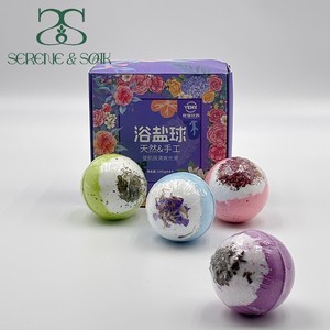 Set di Bombe da Bagno Ecologiche S&Soak per Bambini, Giocattoli a Forma di Cane e Anatra, Oli Essenziali Personalizzabili, Durata 1 Anno, Spa - Product Image 3