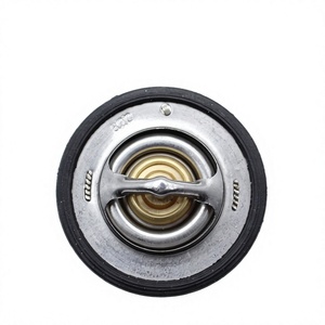 Termostato de motor 8-97361-770-0 8973617700 82C para montacargas diésel Isuzu 4JB1 4JG2 - Product Image 2
