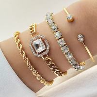 Lot de 3 bracelets empilables personnalisés avec logo pour femme, chaîne tennis sertie de cristaux, breloque cœur d'amour, bracelet jonc en maille tressée
