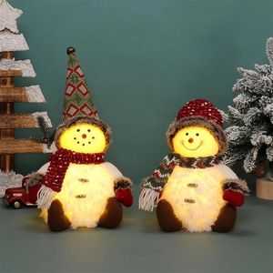 Figura de Muñeco de Nieve Luminoso, Paquete de 2, Centro de Mesa Festivo para las Fiestas, Regalo con Efecto de Brillo Cálido - Product Image 1