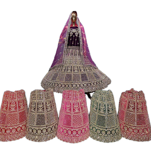 ชุดเลเฮนกาแบบดั้งเดิมผ้ากำมะหยี่อย่างดี งานปักประณีต ทรงบานใหญ่ มีหกสี ความยาวคลุมเท้า เหมาะสำหรับฤดูหนาวและฤดูร้อน ไม่ยับง่าย - Product Image 1