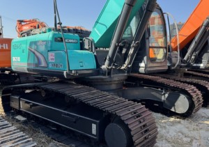 รถขุดไฮดรอลิก Kobelco SK200 SK210 SK140 มือสองสมรรถนะดีที่สุด น้ำหนัก 20 ตัน พร้อมเครื่องยนต์ เกียร์ ปั๊ม ขายดี ได้มาตรฐาน EPA CE - Product Image 3