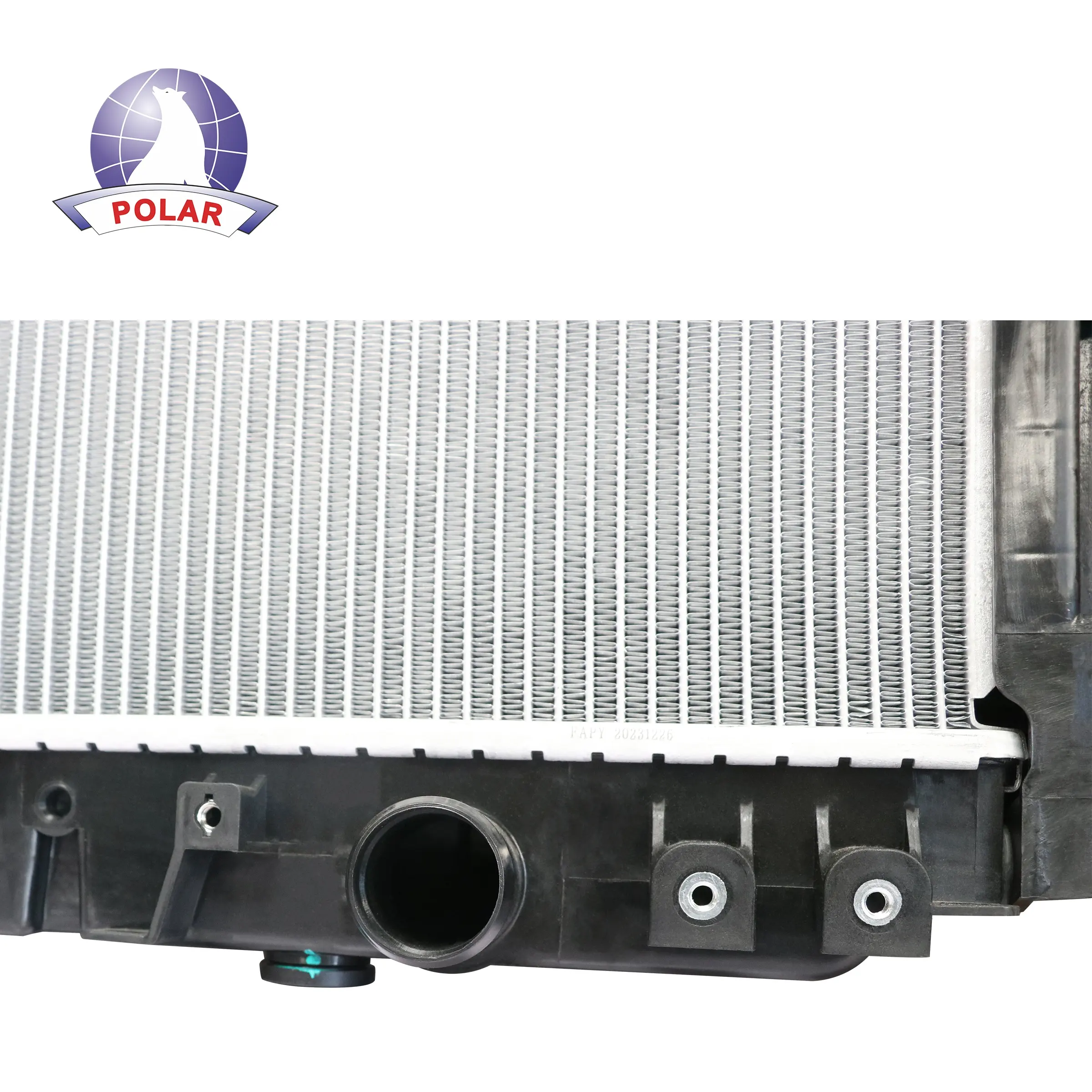 121484 polare nuovo sistema di raffreddamento per Auto OEM 1640070731 radiatore per TOYOTA Landcruiser 2021 GRJ 300 LPetrol 4.0 ricambi Auto