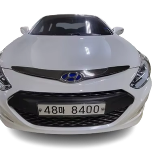 Hyundai Sonata Hybride Berline d'occasion Voiture neuve et d'occasion Exportateur automobile professionnel Corée Hybride essence-électrique Titre propre Traction avant - Product Image 1