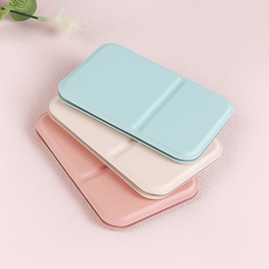 Premium portatile Mini formato pieghevole in pelle PU in piedi trucco specchio tascabile per <span class=keywords><strong>i</strong></span> viaggi - Product Image 4