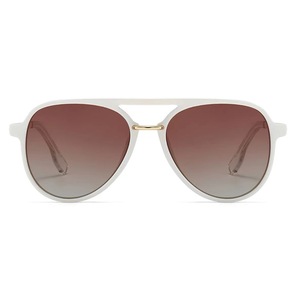 2025 yeni moda özel erkekler kadınlar güneş gözlüğü Retro Trendy <span class=keywords><strong>Pilot</strong></span> tasarımcı polarize güneş gözlüğü - Product Image 5