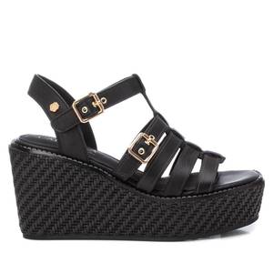 Sandalias de Plataforma Carmela Donna con Tiras de Cuero Negro y Hebillas Doradas, Zapatos de Mujer - Product Image 1