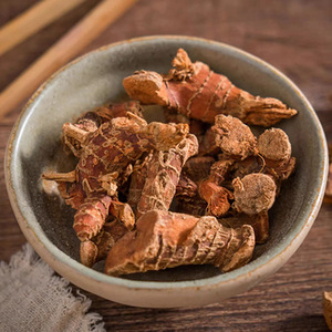 Racine de Galangal Séchée Premium Entière Alpinia Officinarum 100% Naturelle Épice pour la Cuisine <span class=keywords><strong>et</strong></span> les Mélanges de Thé Vente en Gros en Vrac - Product Image 2