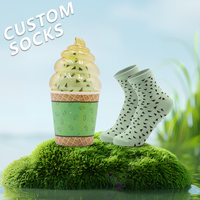 Chaussettes personnalisées OEM Vente en gros Chaussettes drôles personnalisées Longue boîte-cadeau en coton Chaussettes pour hommes et femmes